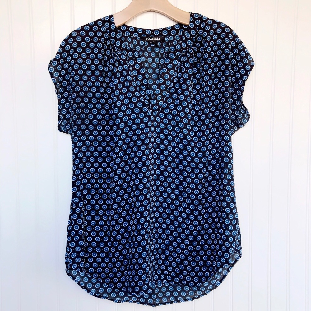 ⭐️ 3 for $25 Chiffon Blouse